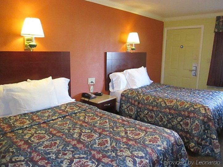 Cheshire Welcome Inn Экстерьер фото
