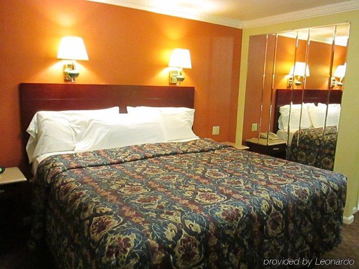 Cheshire Welcome Inn Экстерьер фото