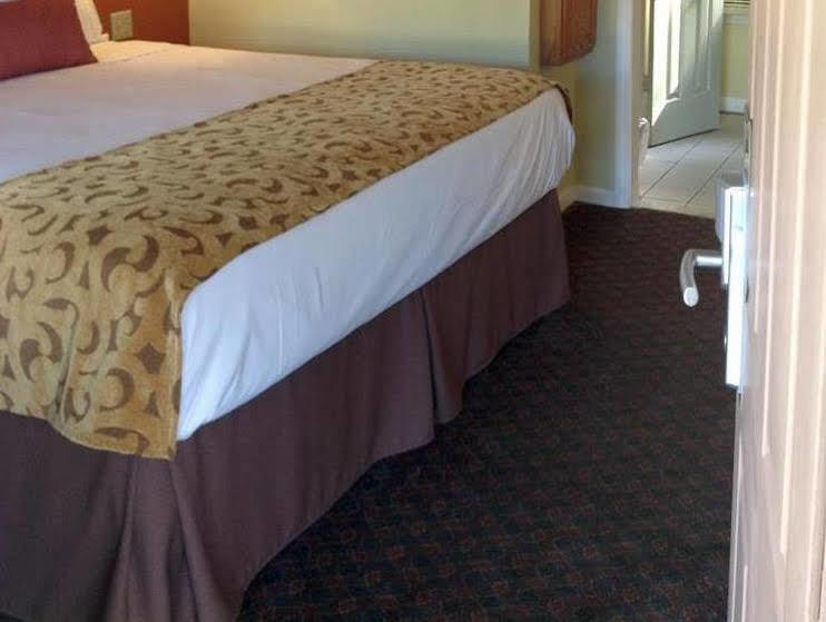 Cheshire Welcome Inn Экстерьер фото
